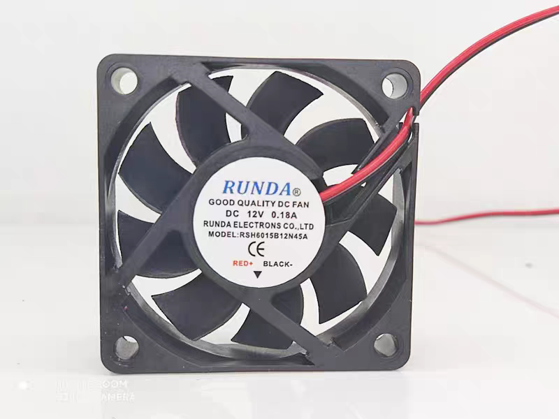 全新RUNDA  RSH6015B24F45A DC24V 0.14A 6015变声器风扇 2线