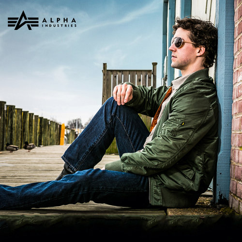 alphaindustriesma1加厚夹克