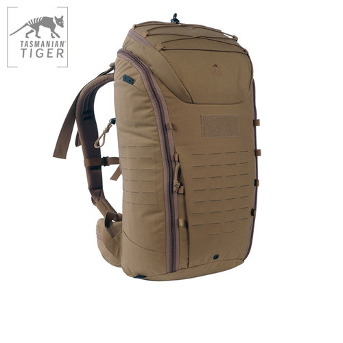 德国户外登山旅行双肩包