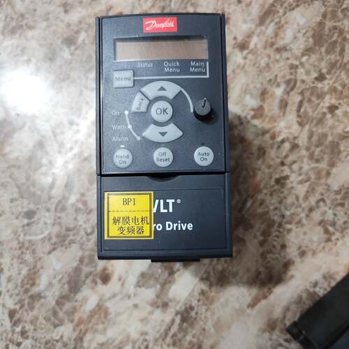 可维修丹佛斯变频器0.37KW，132F002，件，实物图片，议价