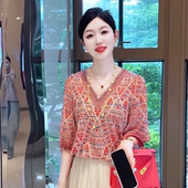 现货 洋气上衣夏 宽松印花T恤衬衫 流光溢彩 民族风气质V领百搭中袖