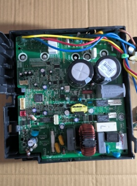 适用格力空调017007000208电器盒300002000374 通用主板W8423DC