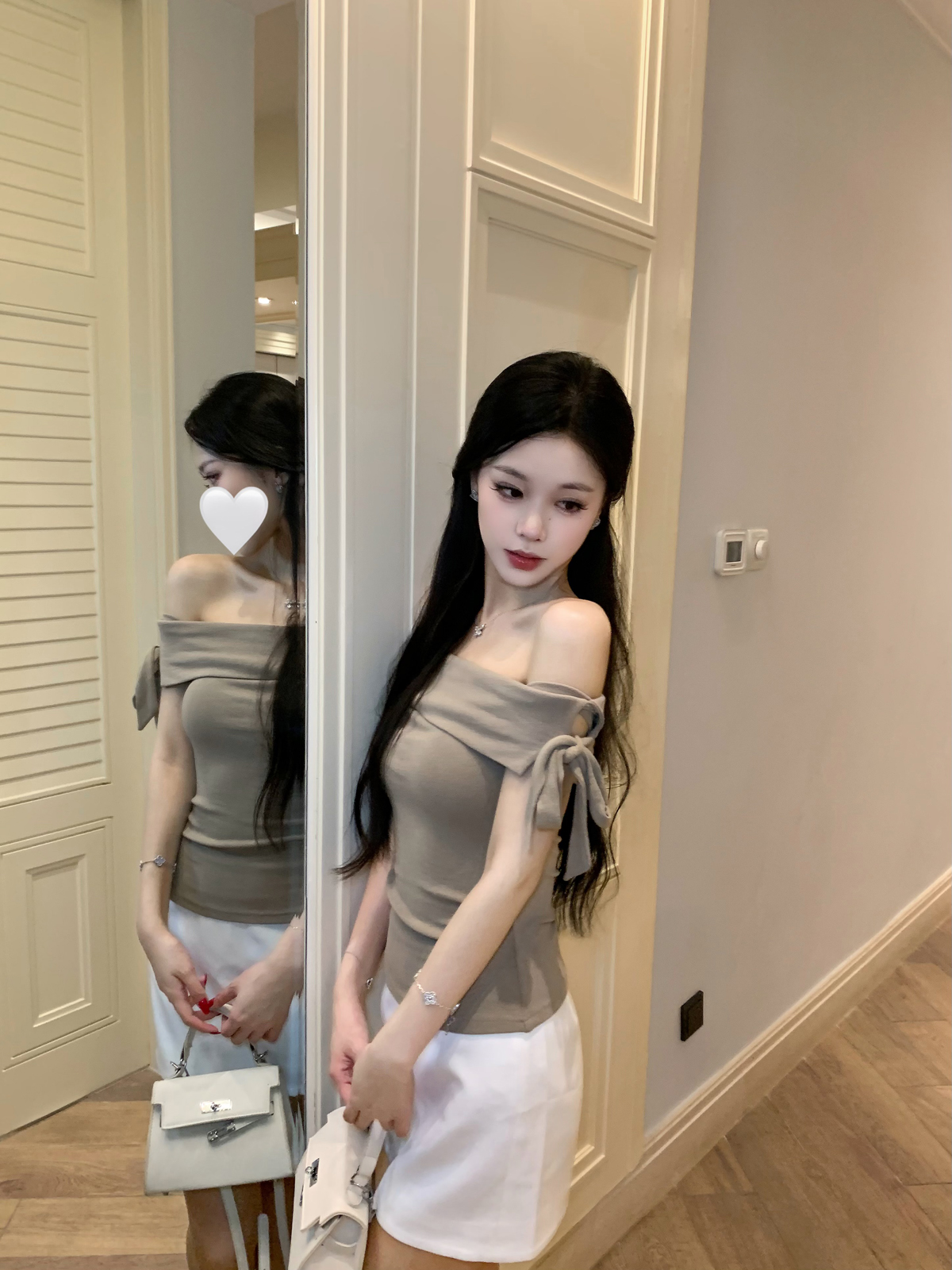 杜总家 高智感姐姐*原创韩系一字肩蝴蝶结韩式律政风修身气质短袖