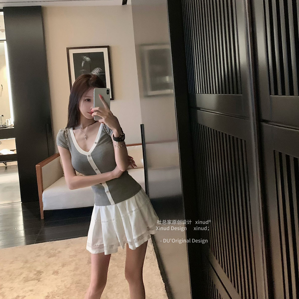 杜总家 伦艺预科生*原创韩系夏季清纯休闲简约上衣学院风V领套装