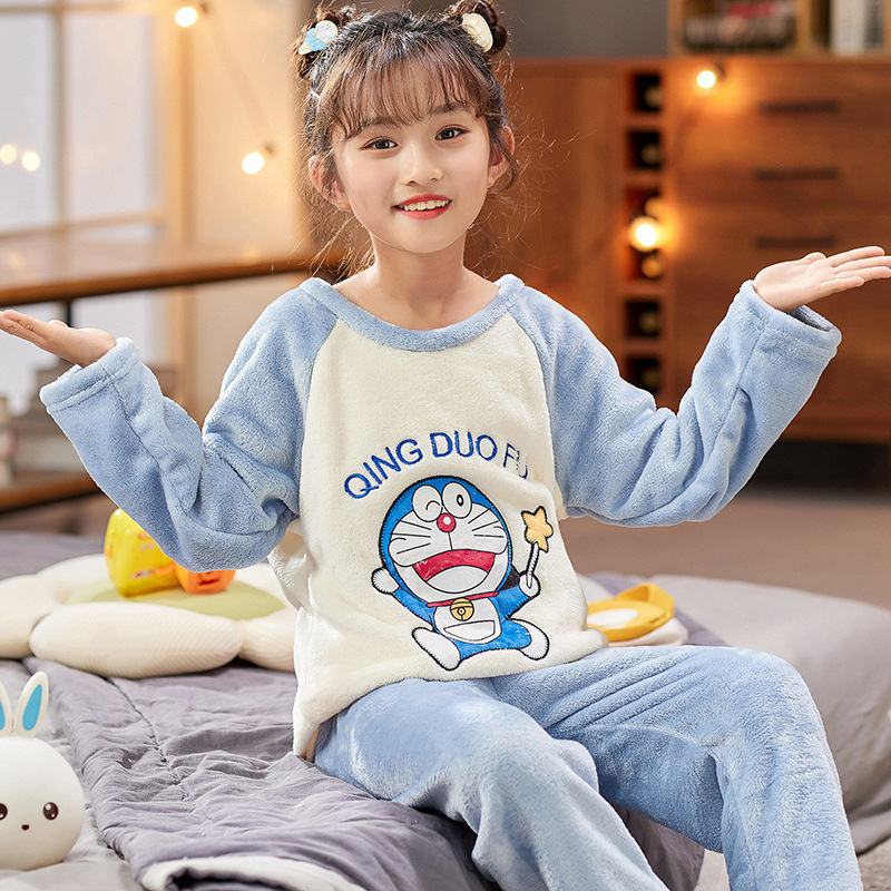 儿童睡衣女童珊瑚绒秋冬天女童哆啦a梦叮当猫加绒款家居服套装春