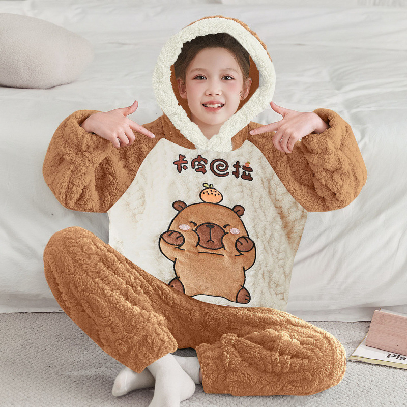 冬季新款睡衣女儿童保暖加厚卡通卡皮巴拉法兰绒珊瑚绒连帽居家服