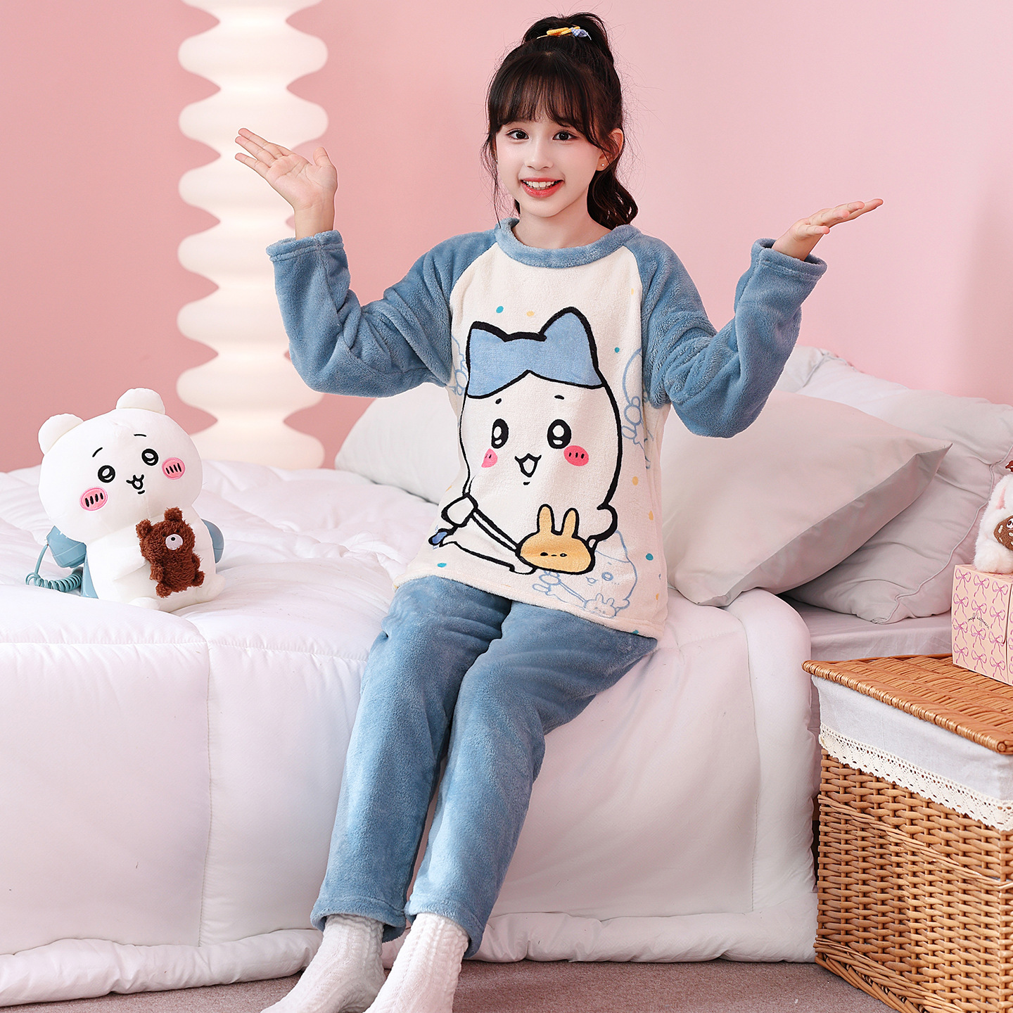 2026新款睡衣女童秋冬套装加厚珊瑚绒法兰绒儿童吉伊卡哇的家居服