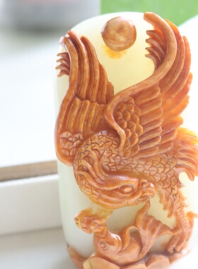 枣红皮老鹰抓鱼摘色巧雕手玩件