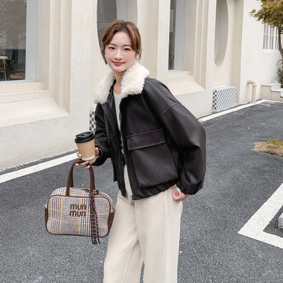 罗芬 故事面料女装官方实拍时髦羊羔毛翻领皮衣外套2025新款韩版