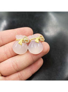 2026四海玉器 古法金镶嵌冰种白玉髓小钱袋吊坠 白玛瑙福袋挂件