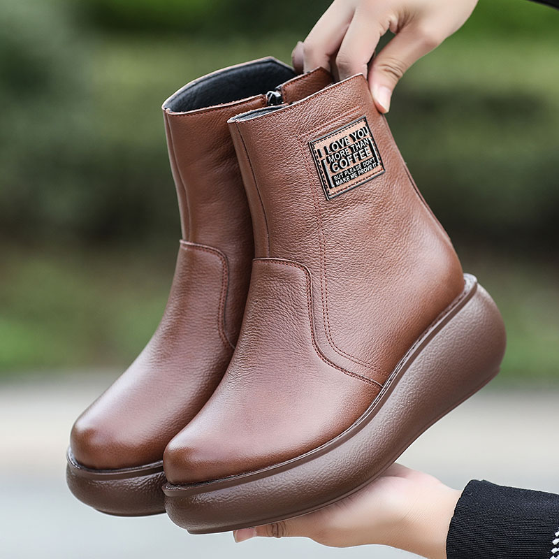 圆头冬季大码平底保暖羊毛皮靴