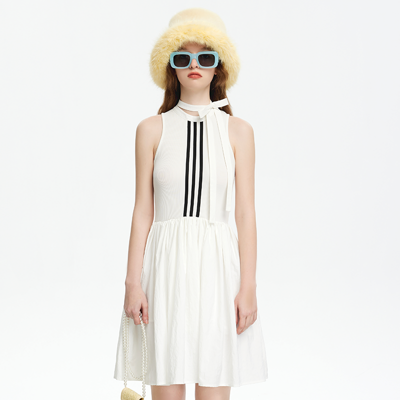 paytoplay 小众设计高级感白色法式复古圆领无袖竖条纹a字连衣裙