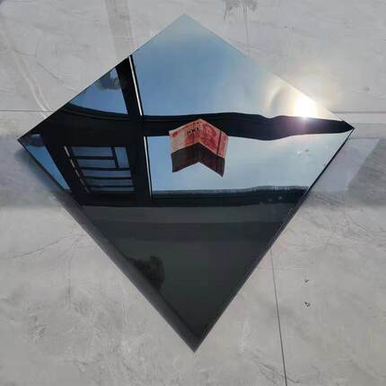 不锈钢镜面吊顶集成天花扣板201材质制品304高清8k装饰材料60x60