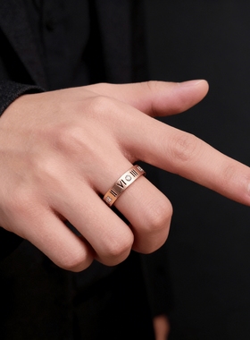 18K玫瑰金钛钢镶钻情侣戒指