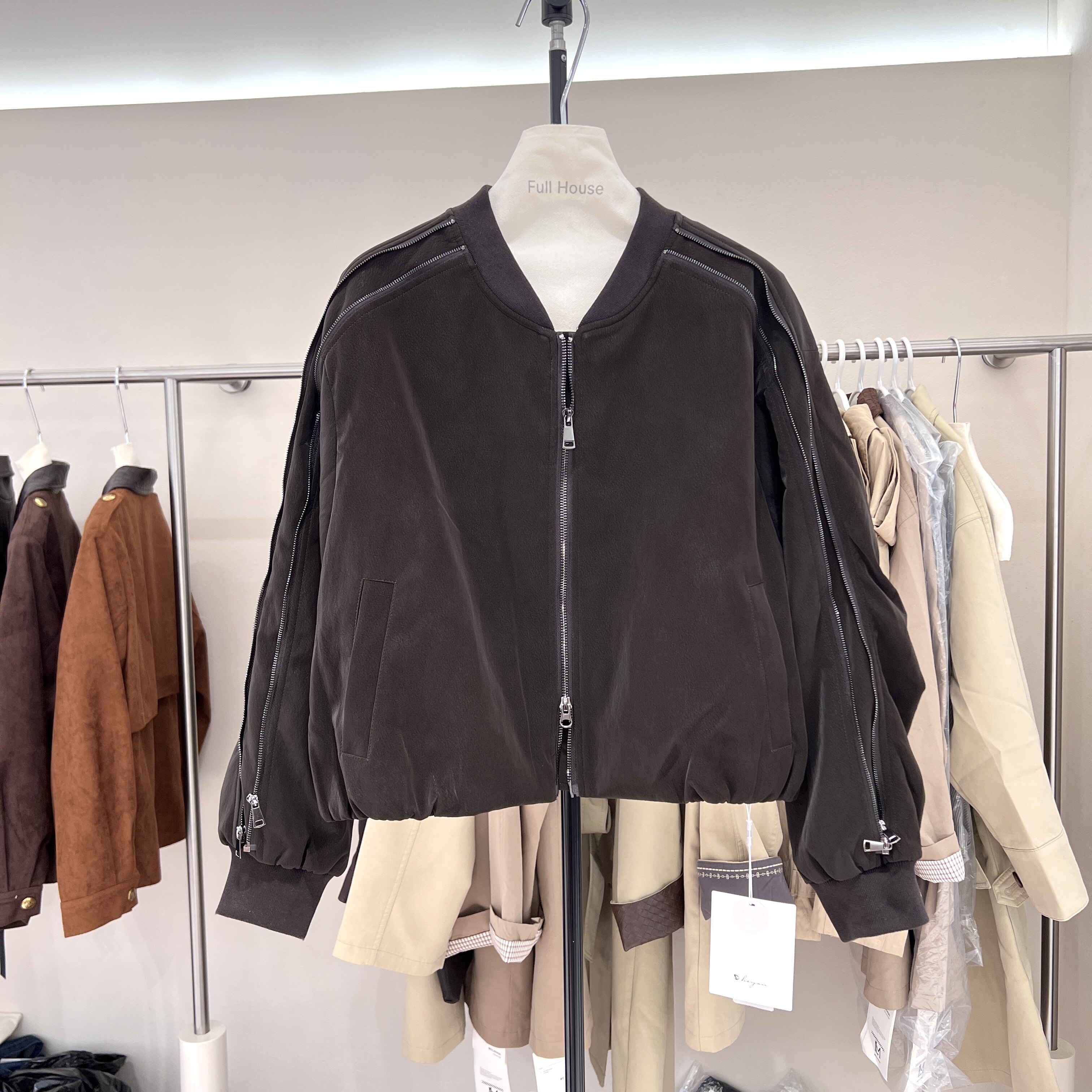 秋装酷感休闲风拉链棒球服短款外套女宽松显瘦设计感夹克上衣时尚
