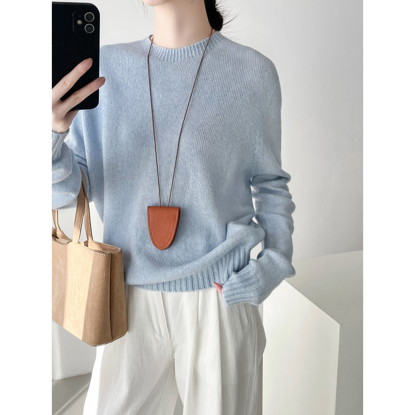 纯色宽松圆领雪花绒针织衫秋冬