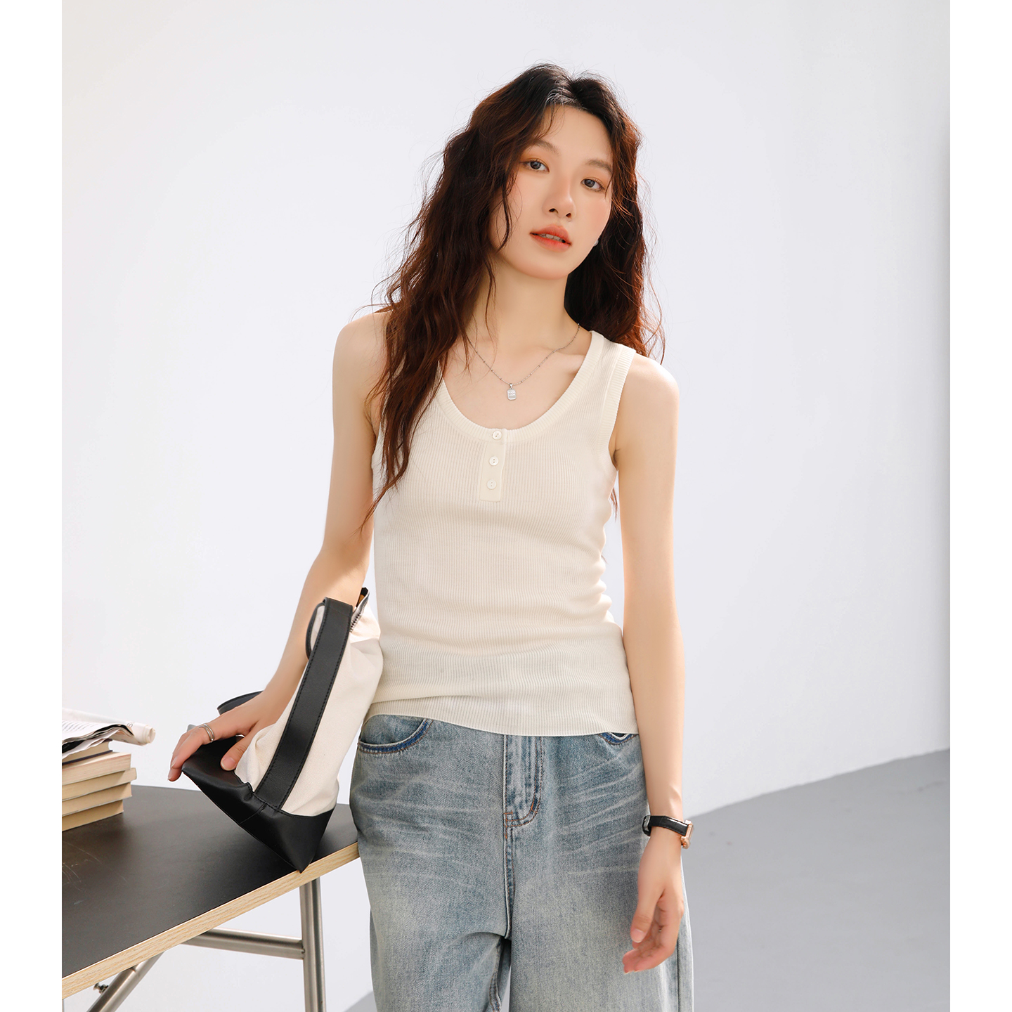 100%绵羊毛U领无袖吊带背心