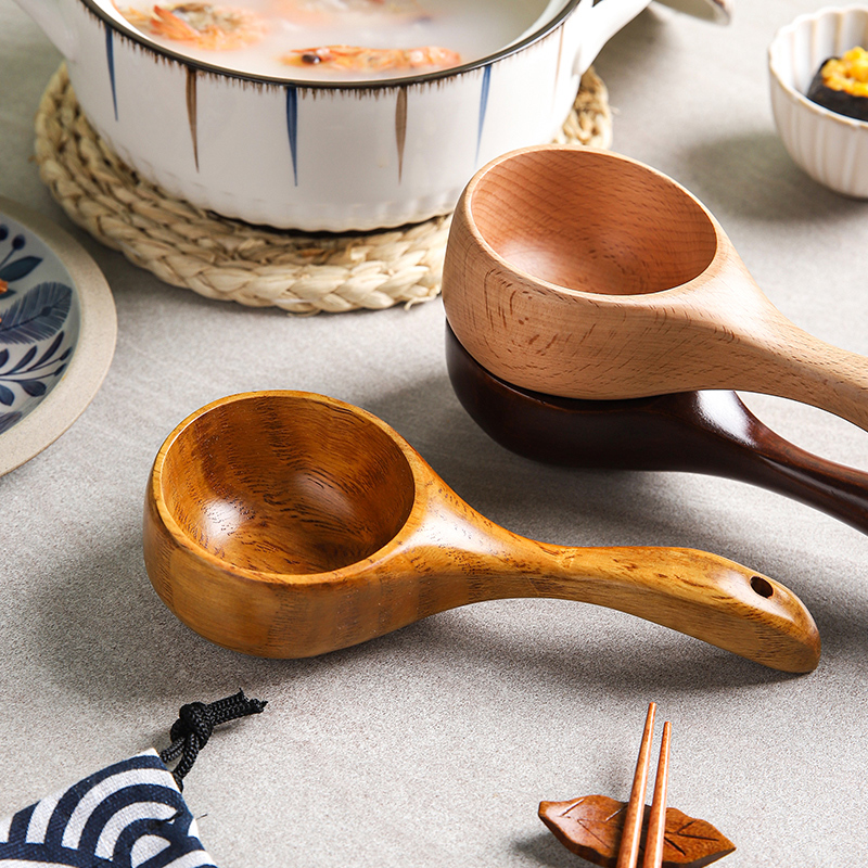 舍里吃螺蛳粉的木勺子吃播大汤勺