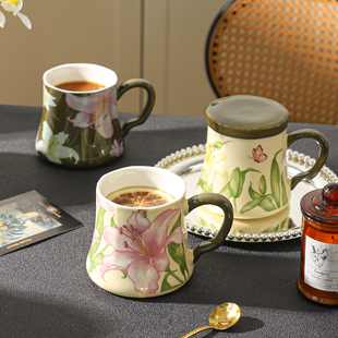 舍里复古花卉带盖陶瓷马克杯家用早餐杯办公室喝水杯女牛奶咖啡杯
