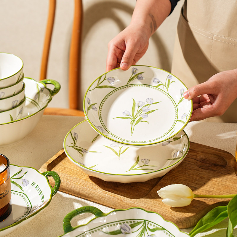 舍里清新盘子菜盘2025新款陶瓷碗碟餐具釉下彩餐盘高级感碟子深盘