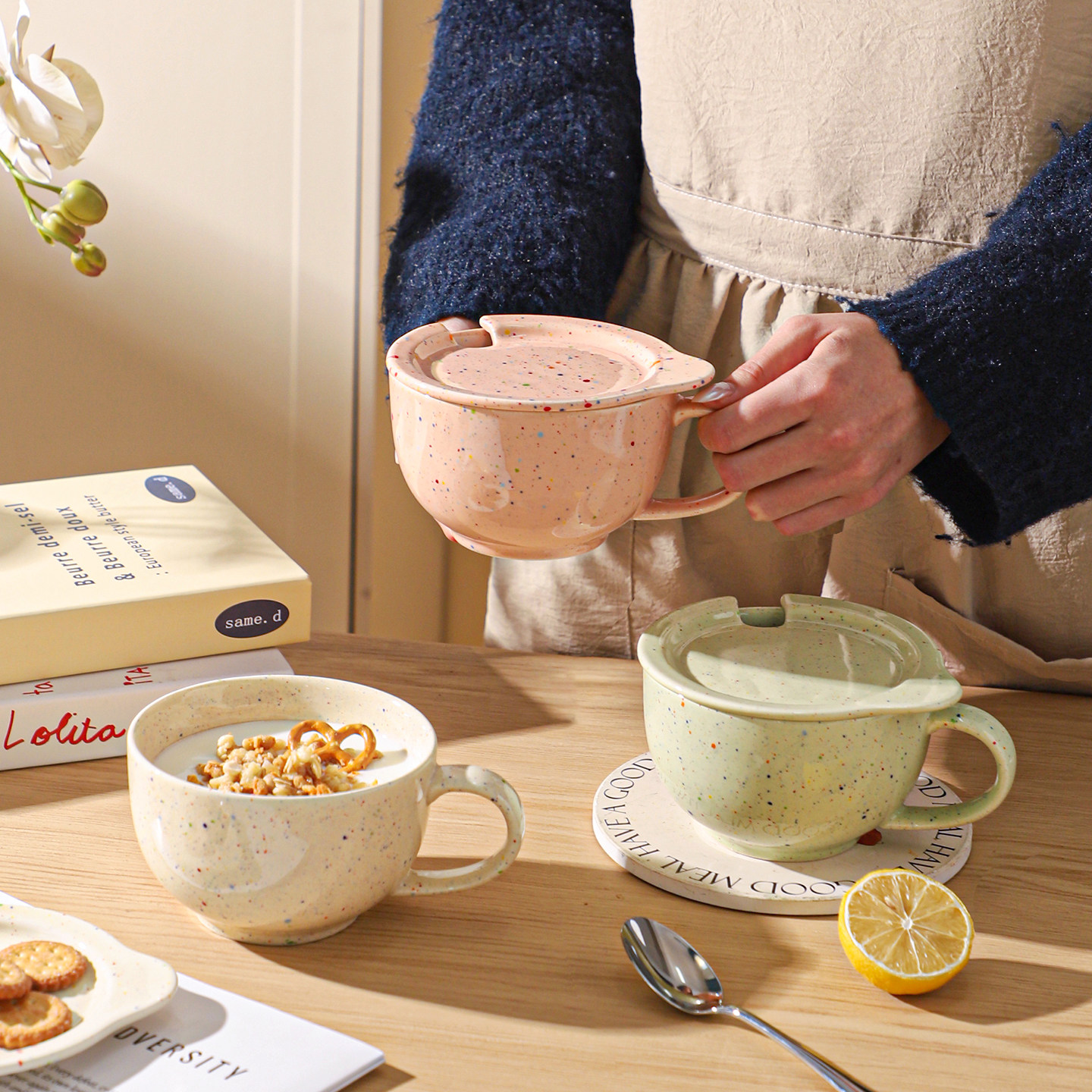 舍里彩点带盖马克杯家用高颜值早餐杯燕麦杯办公室喝水杯子牛奶杯