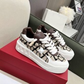 情侣款 男滑板鞋 明星同款 V家铆钉厚底松糕鞋 增高运动鞋 板鞋 休闲鞋