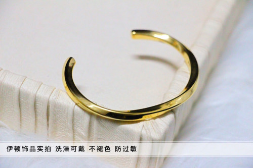 钛钢欧美情侣款扭曲开口金色手镯