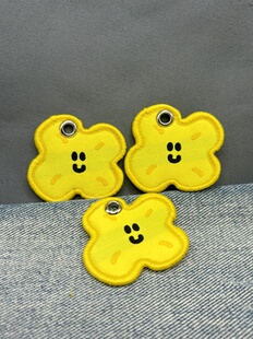 定制钥匙扣织唛标签服装辅料吊牌饰品装饰标高品质织唛打汽眼挂件