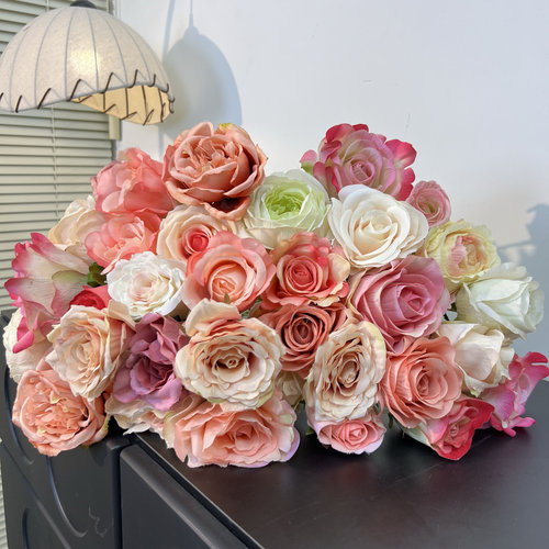 清库存 玫瑰仿真花餐桌花摆花假花花束手捧花装饰摆件手工diy材料