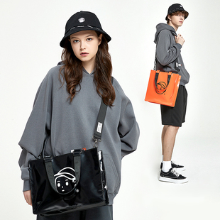 FINERWORLD方形防水托特包通勤斜挎包LOGO潮牌流行情侣大容量单肩