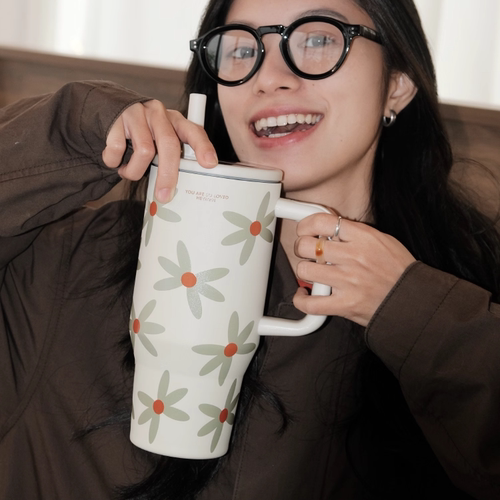 黑门一大杯花花吸管保温杯900ml