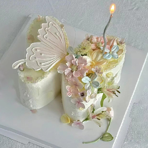 昆明高端蝴蝶新鲜生日蛋糕