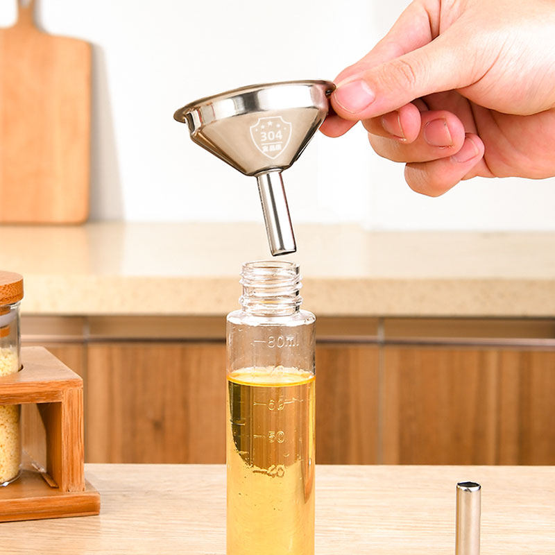 迷你不锈钢漏斗小号口径酒漏斗装袋加油液体分装器家用厨房注油器