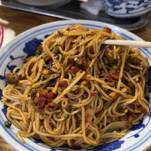 南昌拌粉牛肉拌粉江西米粉特产