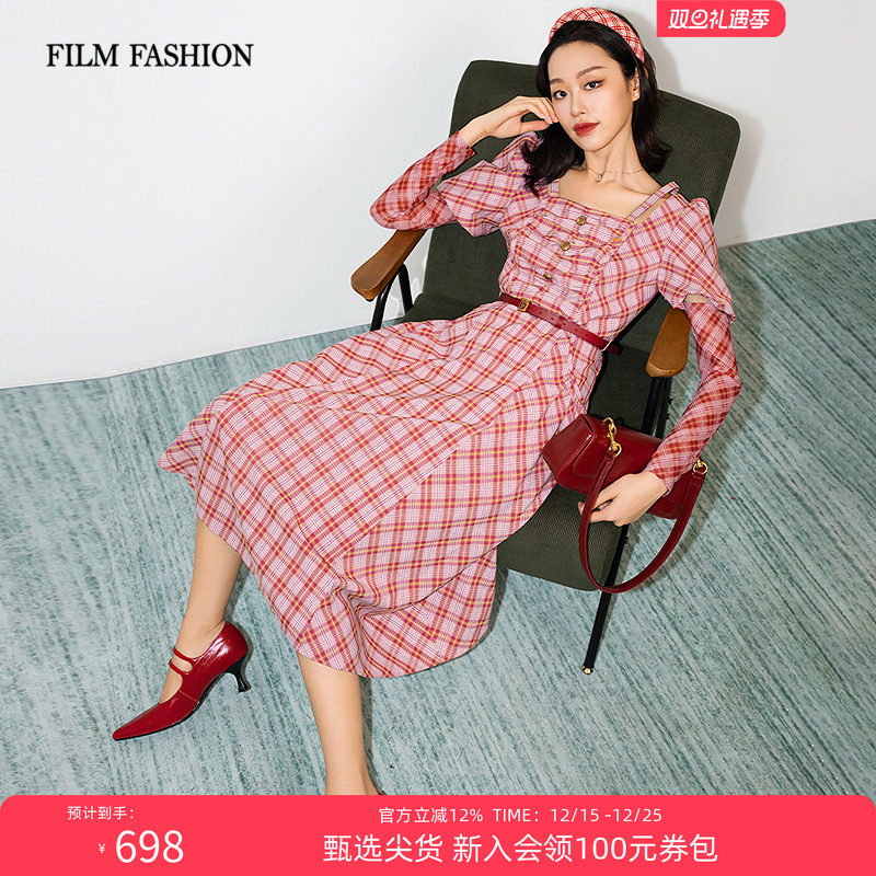 一电影一时装春夏复古浪漫格子连衣裙女新款简单大方得体裙子