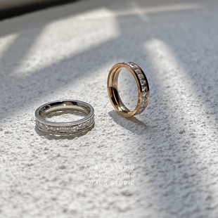 八月AUG简约百搭日常镶锆钻钛钢戒指女生ins网红风气质潮不易掉色