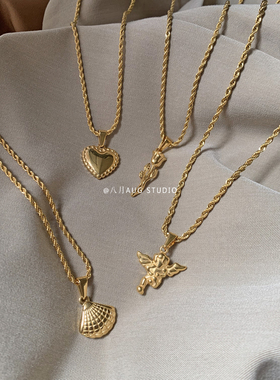 八月aug麻花链带镀k钛钢镀吊坠