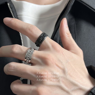 八月AUG潮酷男女百搭链条转动小众设计黑色钛钢戒指情侣嘻哈指环
