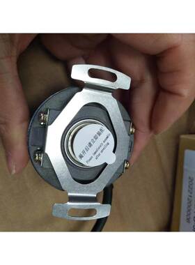 原装长春禹衡ZKD-56N-RUC102.4BM-G-26A-D--3m编码器N5610.4m-56W