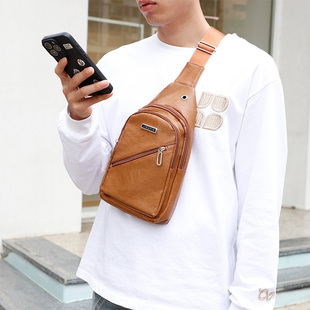皮革男单肩旅行包胸包男休闲运动胸挎包男款 软面小挎包质感通勤包