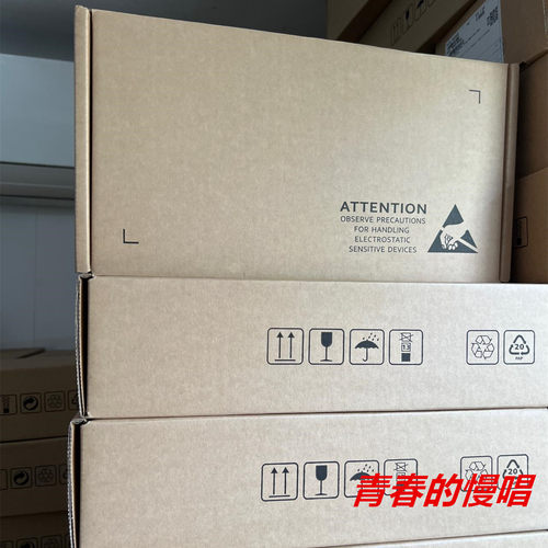 存储02350SWJ STLZA7SA900 Dorado 6000 V3 900G SAS SSD 2.5硬盘