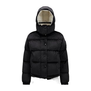 Moncler I20931A00064596WP 徽标羽绒服