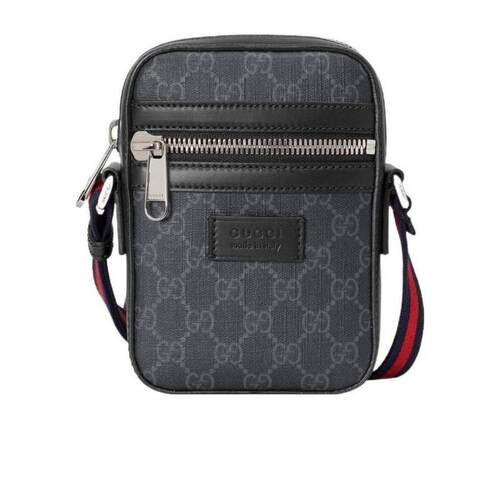 Gucci GG Supreme帆布邮差包 682357K5RLN