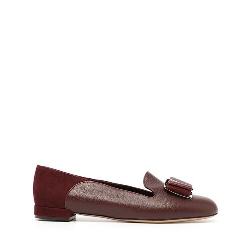 Salvatore Ferragamo Hausen 10 蝴蝶结细节平底鞋 741041