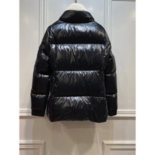 1A00123 MONCLERMoncler 黑色围脖羽绒服 5963V Vistule 999