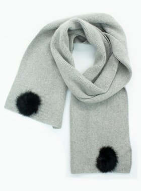 portolano【美国奥莱】直发 带绒球的羊绒围巾 - 浅灰色/黑色