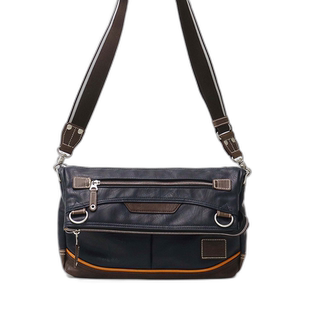 MOUSTACHE单肩包 MUSTACHE 单肩 YUQ 包 2WAY 手拿包 A4 B5 男士