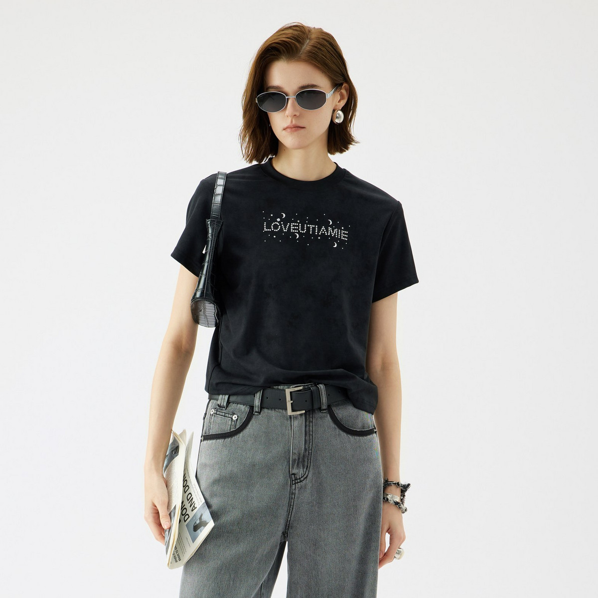 uti尤缇2025夏季新款 字母图案休闲百搭T恤女短袖上衣UL2D0197383