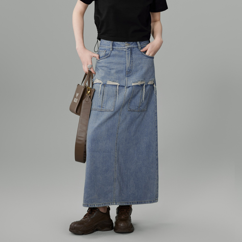 uti磨破毛边牛仔半身裙