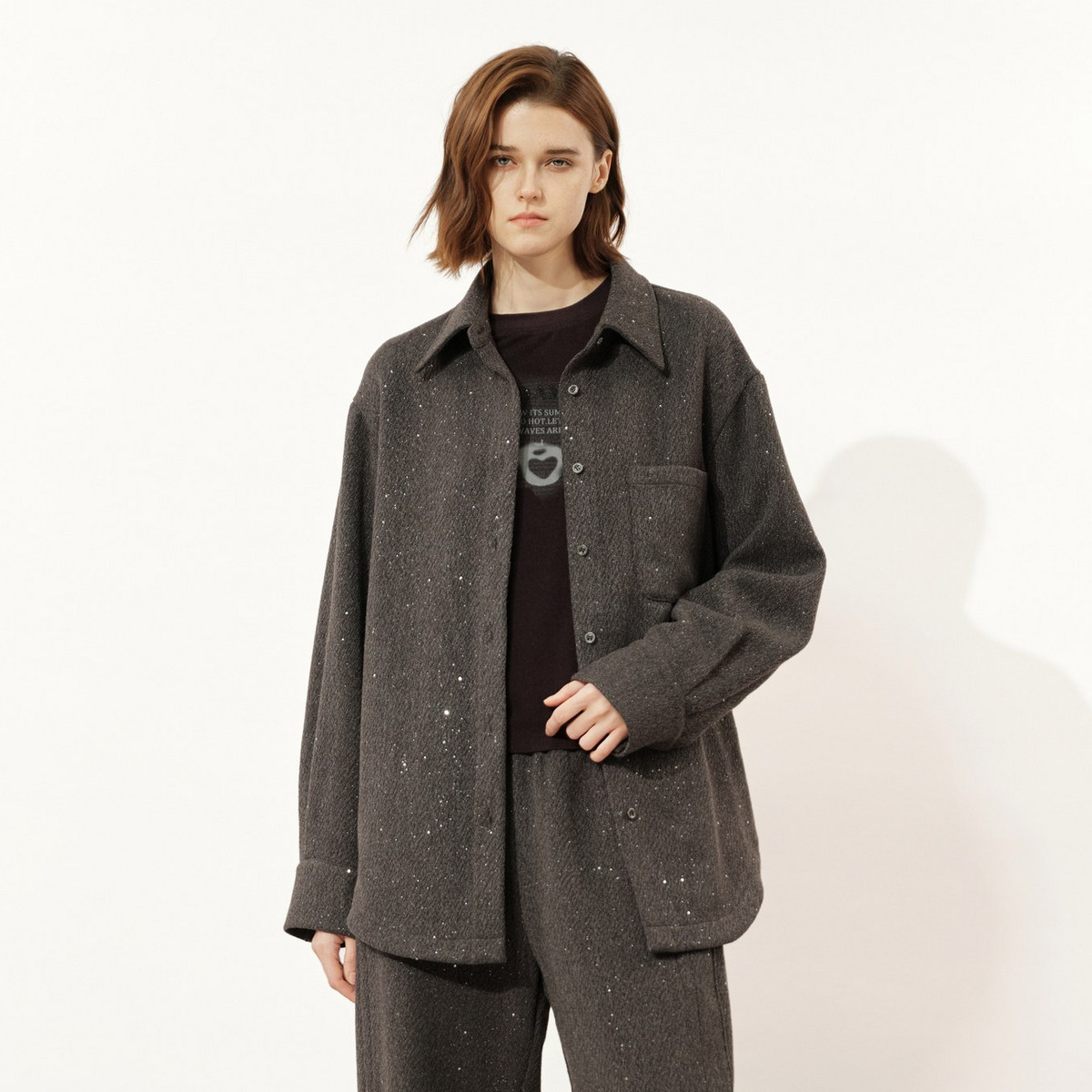 uti尤缇2025冬季新款 重工细闪休闲上衣女衬衫式外套UL4D0790983